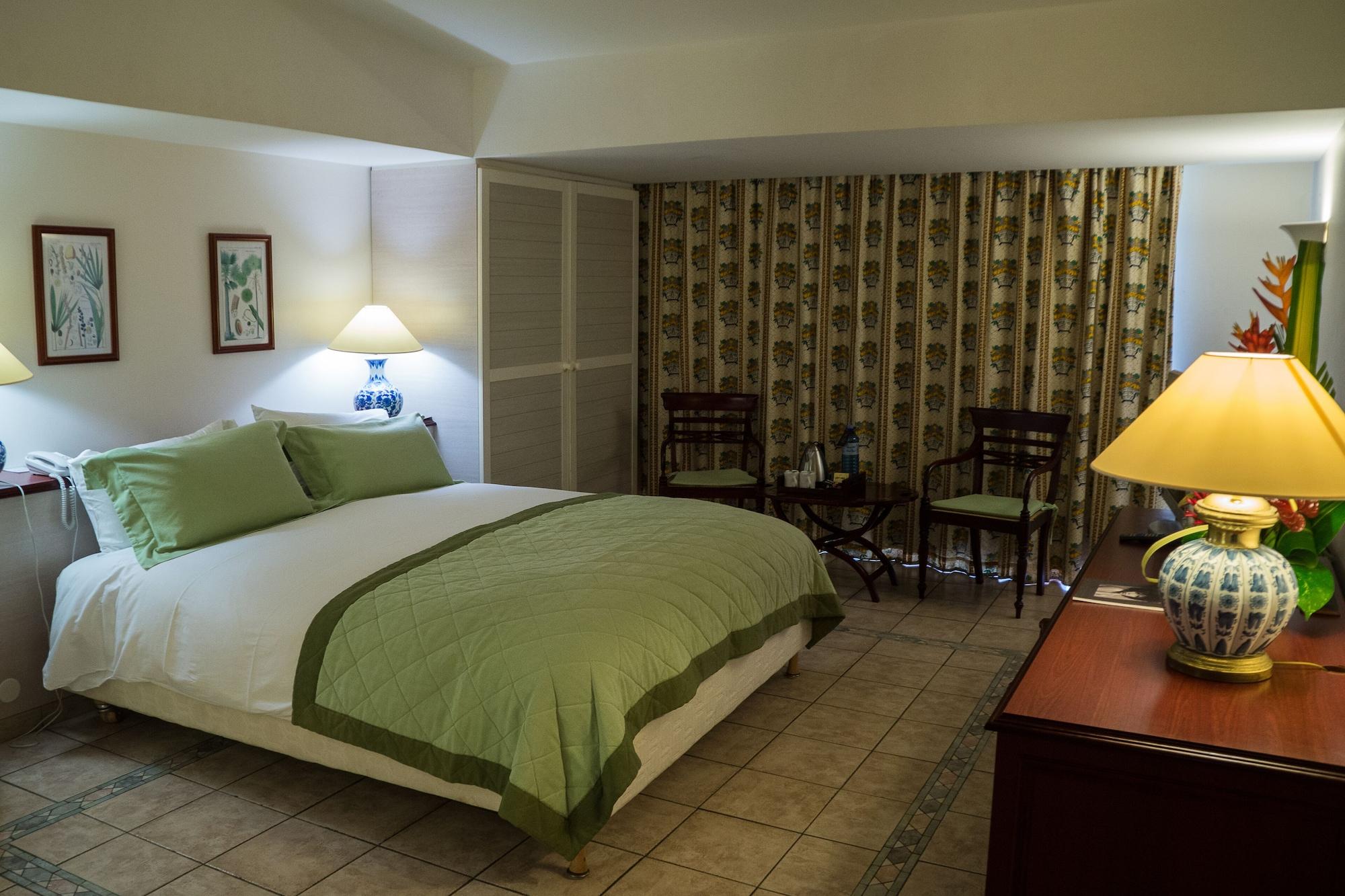 Hotel Auberge De La Vieille Tour Le Gosier  Buitenkant foto