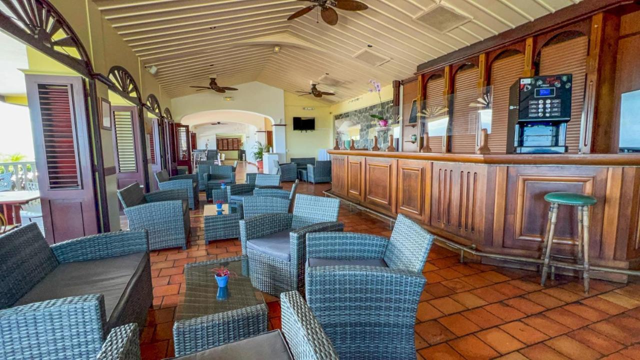 Hotel Auberge De La Vieille Tour Le Gosier  Buitenkant foto
