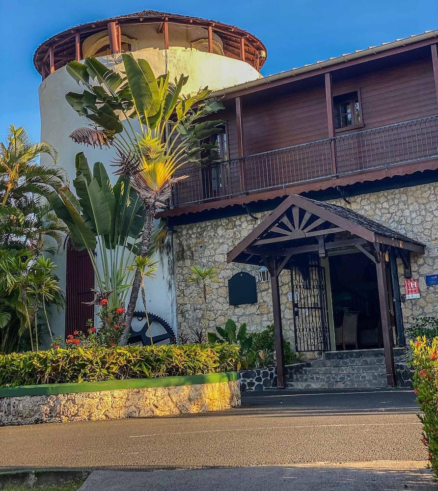 Hotel Auberge De La Vieille Tour Le Gosier  Buitenkant foto